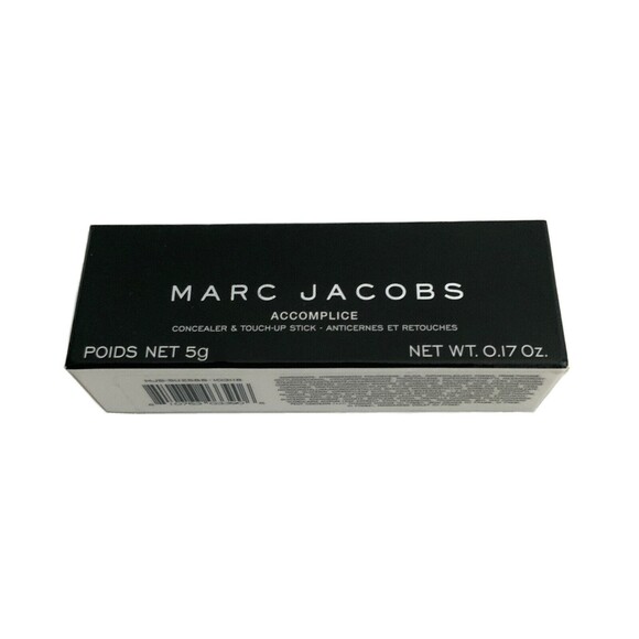 Marc Jacobs Accomplice Deep 59 Concealer & Touch Up Stick Net 5g - Picture 6 of 10